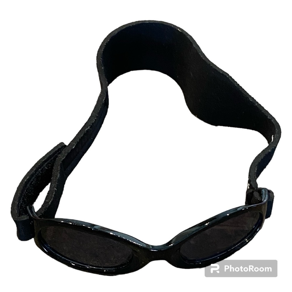 Toddler/baby sunglasses with strap